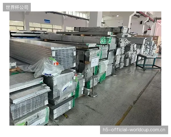 安全审计发现,部分搭建商擅自将6082-T6铝合金替换为成本低20%的6061-T6,导致结构承载力下降15% 安全审计发现,部分搭建商擅自将6082-T6铝合金替换为成本低20%的6061-T6,导致结构承载力下降15%